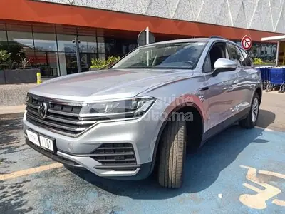 Volkswagen TOUAREG 3.0 V6 TDI Confort + BVA 259ch 2021 diesel occasion à Casablanca
