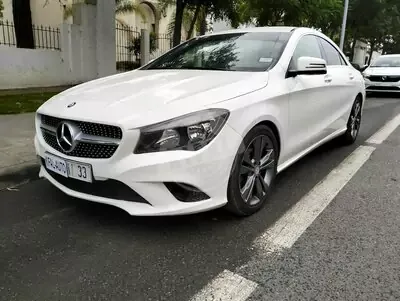 Mercedes Classe CLA 220 CDI BVR 170ch 2014 diesel occasion à Rabat