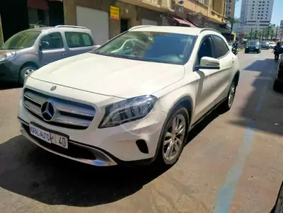 Mercedes Classe GLA 180 CDI Urban 7G DCT 109ch 2015 diesel occasion à Casablanca