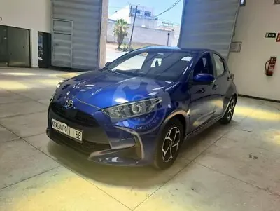 Toyota YARIS 1.0 VVT 2022 essence occasion à Casablanca