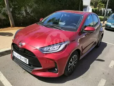 Toyota YARIS 1.0 VVT 2021 essence occasion à Rabat