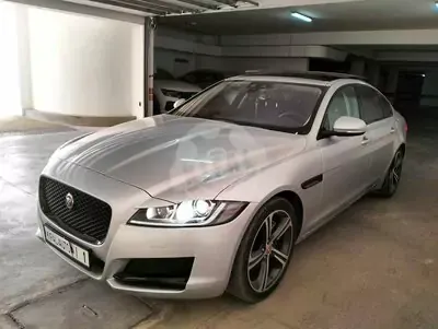 Jaguar XF 2.0 i4D Black Edition BVA 180ch 2018 diesel occasion à Rabat