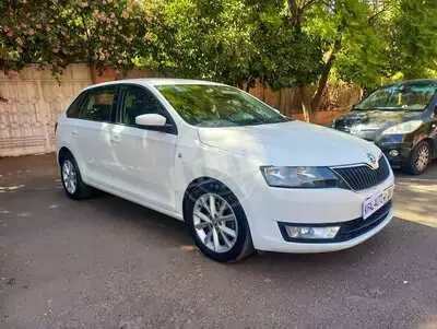 ŠKODA RAPID 1.6 TDI Active Clim BVM 105ch 2014 diesel occasion à Marrakech