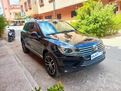 Volkswagen TOUAREG 3.0 V6 TDI Baroudeur Tiptronic 8 BVA 204ch 2015 diesel occasion à Marrakech