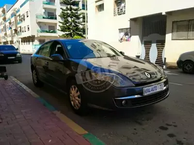 Renault LAGUNA 2.0 dCi Expression BVM 150ch 2010 diesel occasion à Casablanca