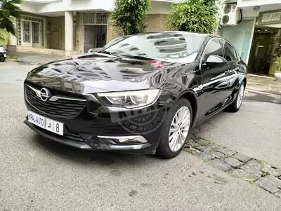 Opel INSIGNIA 2.0 CDTI Cosmo Pack BVA 130ch 2019 diesel occasion à Casablanca