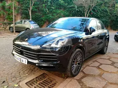 Porsche CAYENNE 3.0 E 2023 hybride occasion à Casablanca