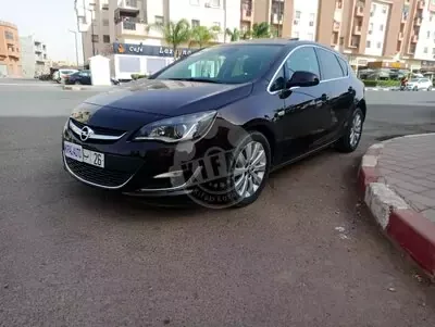 Opel ASTRA 1.7 CDTI Cosmo BVM 110ch 2016 diesel occasion à Marrakech