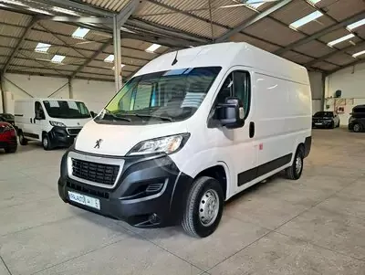 Peugeot Boxer FG 2.2 HDi FT L2H2 BVM 130ch 2021 diesel occasion à Casablanca