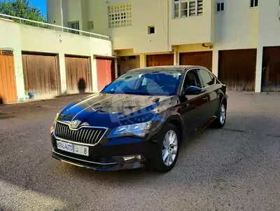 ŠKODA SUPERB 2.0 TDI Business DSG6 BVR 177ch 2018 diesel occasion à Casablanca