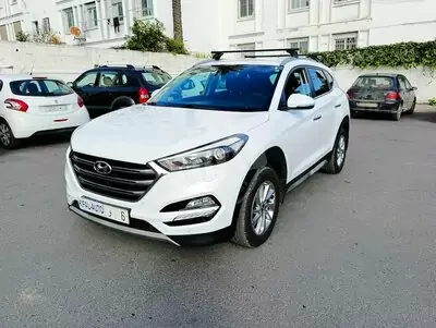 Hyundai TUCSON 1.7 CRDi Emotive 2WD DCT 141ch 2018 diesel occasion à Casablanca