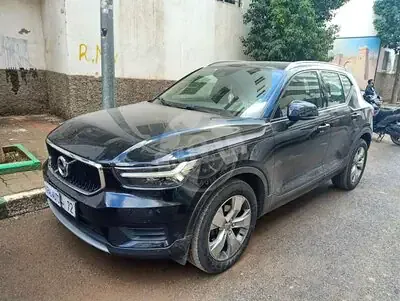Volvo XC40 D3 Momentum FWD Geartronic 8 BVA 150ch 2020 diesel occasion à Casablanca