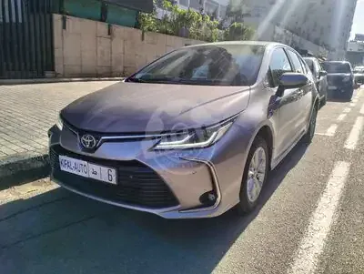 Toyota Corolla Prestige 1.8 hybrid Dynamic CVT CVT 122ch 2021 hybride occasion à Casablanca