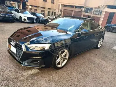 Audi A5 3XS line S tronic 7 BVA 190ch 2022 diesel occasion à Casablanca