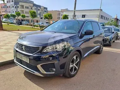 Peugeot 5008 2.0 HDi Active + BVA 150ch 2018 diesel occasion à Casablanca