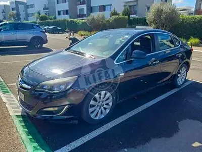 Opel ASTRA 1.7 CDTI Cosmo Pack BVM 110ch 2013 diesel occasion à Casablanca