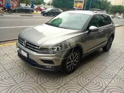 Volkswagen TIGUAN 2.0 TDI Exclusive Navi 4Motion DSG7 BVR 150ch 2020 diesel occasion à Casablanca