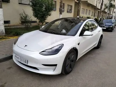 Tesla Model 3 Model 3 Standard Plus RWD BVA 275ch 2022 Électrique occasion à Rabat