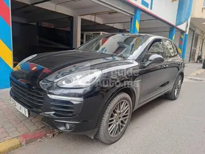 Porsche CAYENNE 3.0 TDI Platinum Edition BVA 245ch 2017 diesel occasion à Casablanca