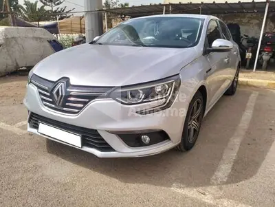Renault MEGANE 1.5 dCi Explore BVM 110ch 2019 diesel occasion à Casablanca