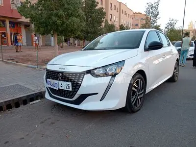 Peugeot 208 1.6 HDi ACTIVE PACK BVM 92ch 2023 diesel occasion à Marrakech
