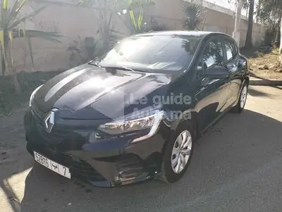 Renault CLIO 1.5 DCI AUTHENTIC BVM 115ch 2023 diesel occasion à Casablanca