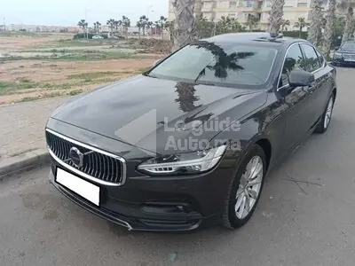 Volvo S90 D4 Momentum 4p BVA 190ch 2021 diesel occasion à Agadir