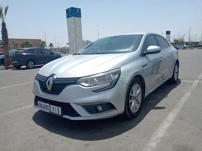 Renault MEGANE SEDAN 1.5 dCi Explore EDC6 BVR 110ch 2020 diesel occasion à Marrakech