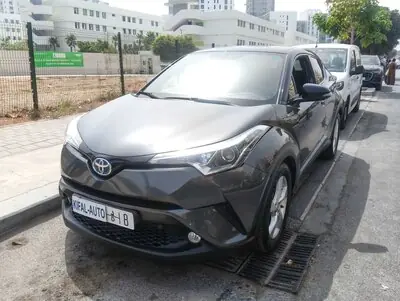 Toyota C HR Ph1 2017 hybride occasion à Casablanca