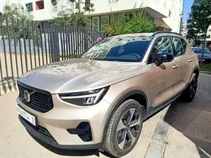 Volvo XC40 1.5 T4 Momentum BVA 190ch 2023 essence occasion à Casablanca
