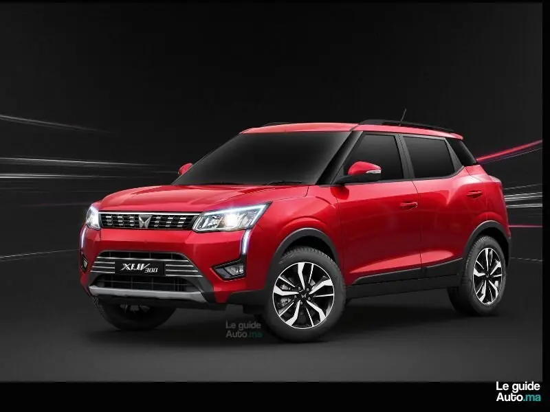 Mahindra XUV 300 1,2 L 110 W6