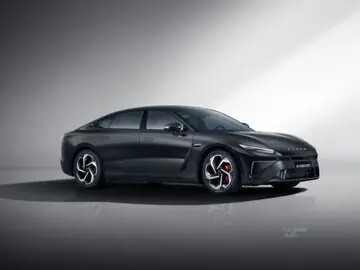 Exeed Exlantix ES 1.5 REEV 470 AT AWD