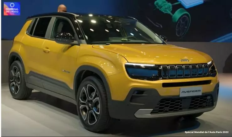 La toute nouvelle Jeep® Avenger dévoilée à Paris, le tout premier SUV de la  marque Jeep entièrement électrique, Jeep