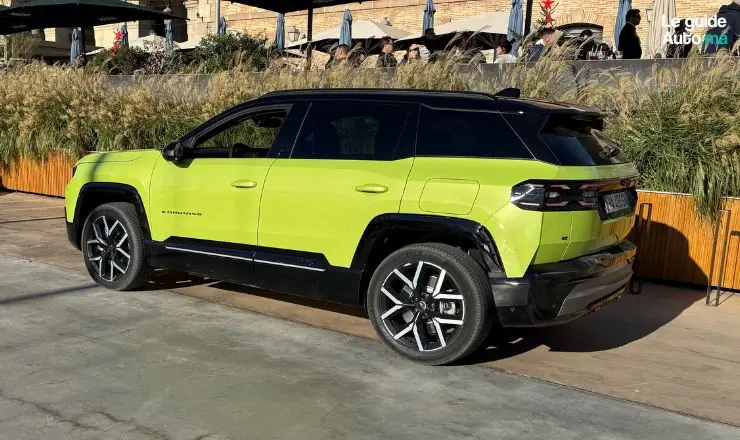 jeep compass 2025 side