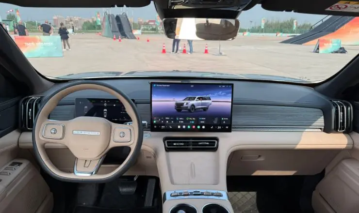 S08 PHEV Maroc ecran