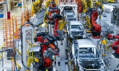 La guerre en Ukraine met l'industrie automobile en suspens